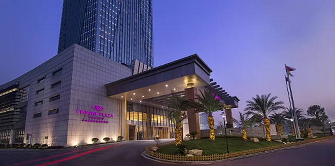 Hotel Booking