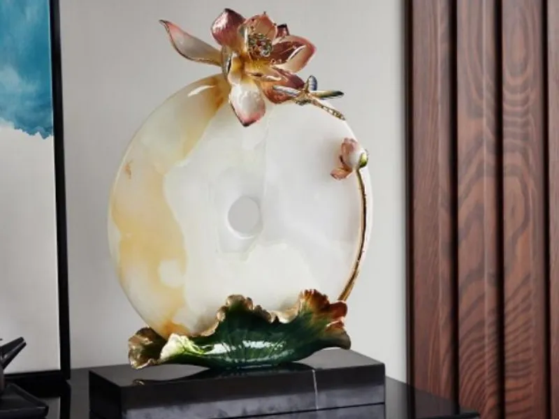 peace disc ornament enamel